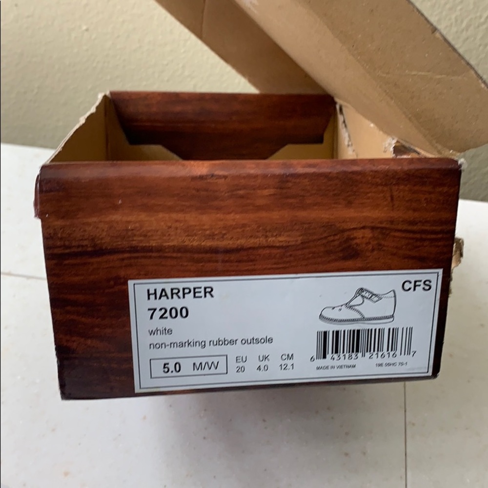 Meet HARPER a lovely white boot for toddler